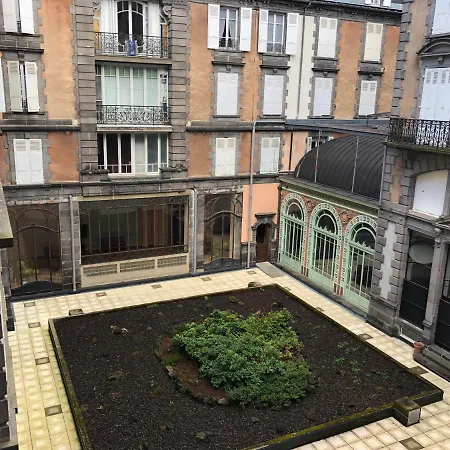 Apartment Mont-dore : Studio Calme Face Aux Thermes *